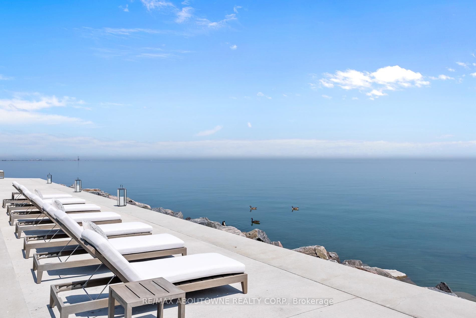 3 E Ennisclare Drive E