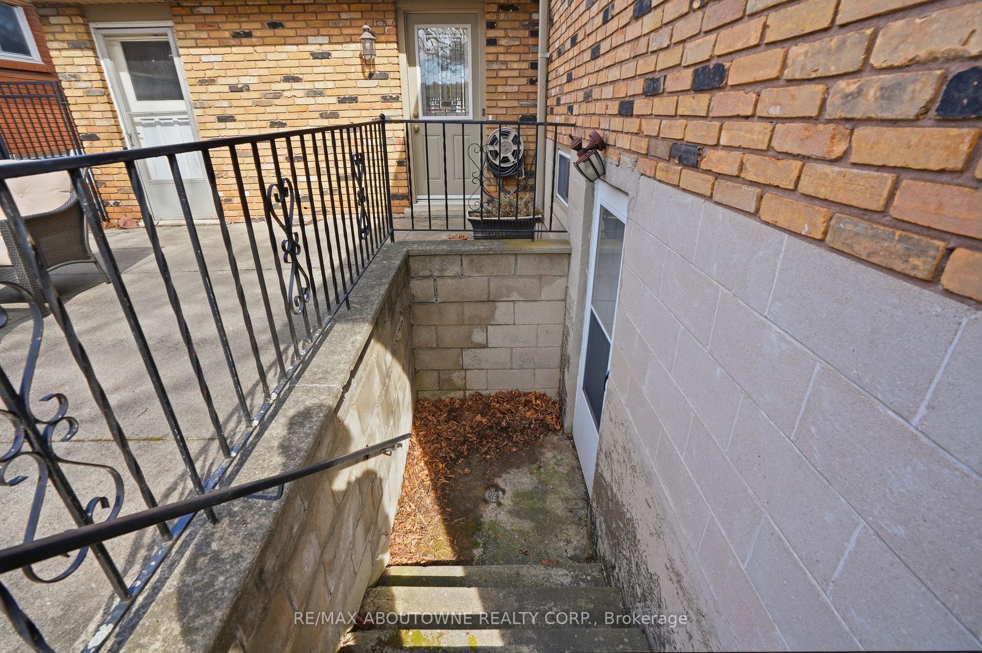 Property photo 28