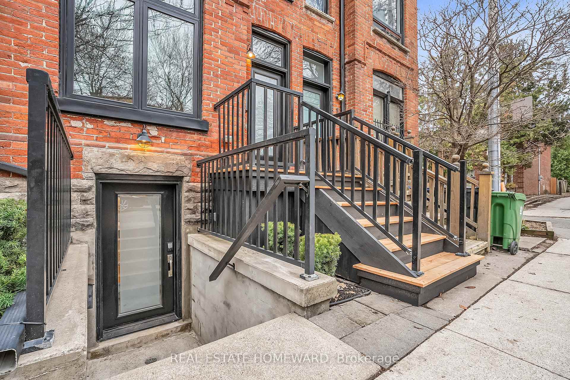 Property photo 31