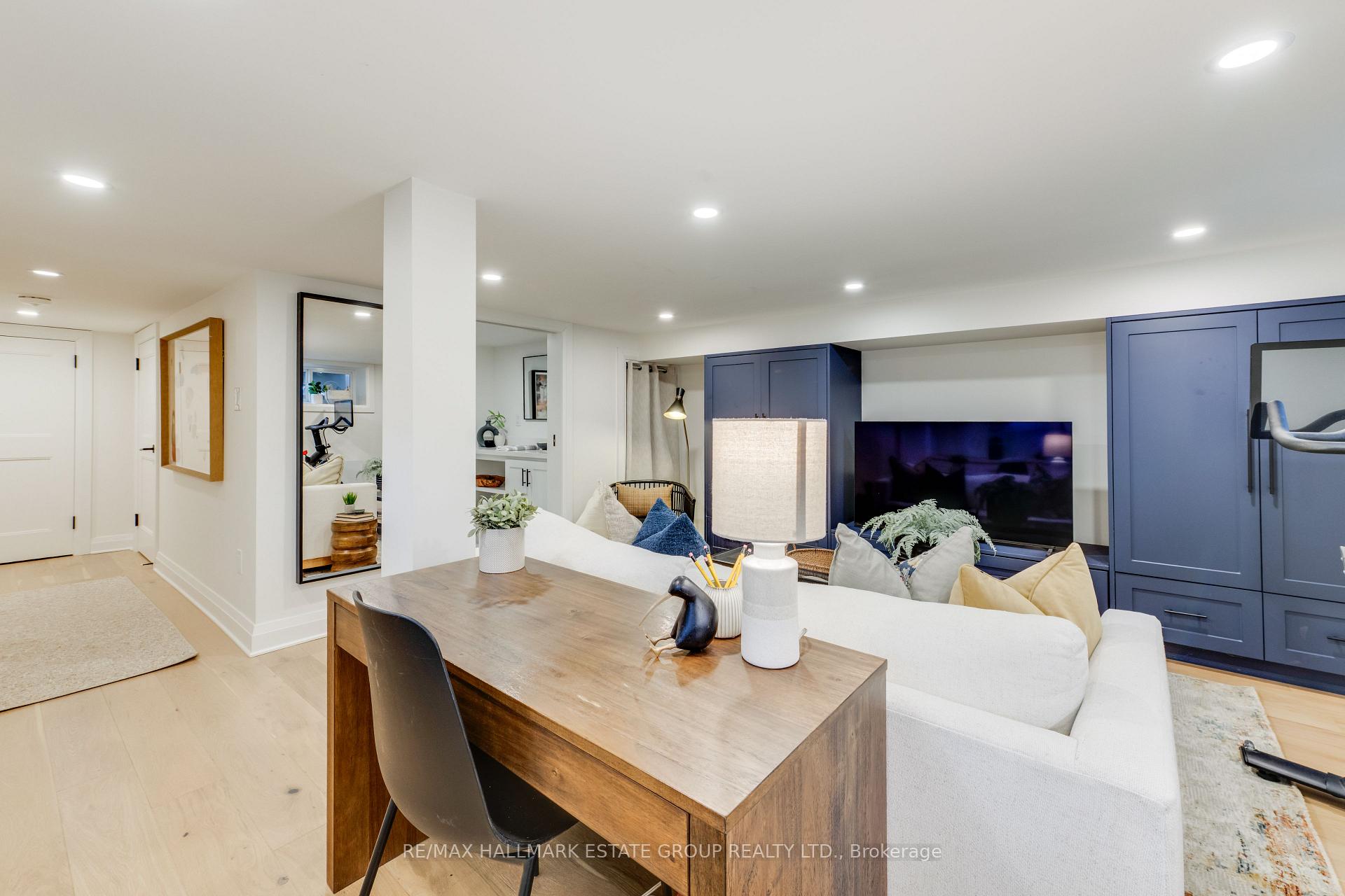 Property photo 33