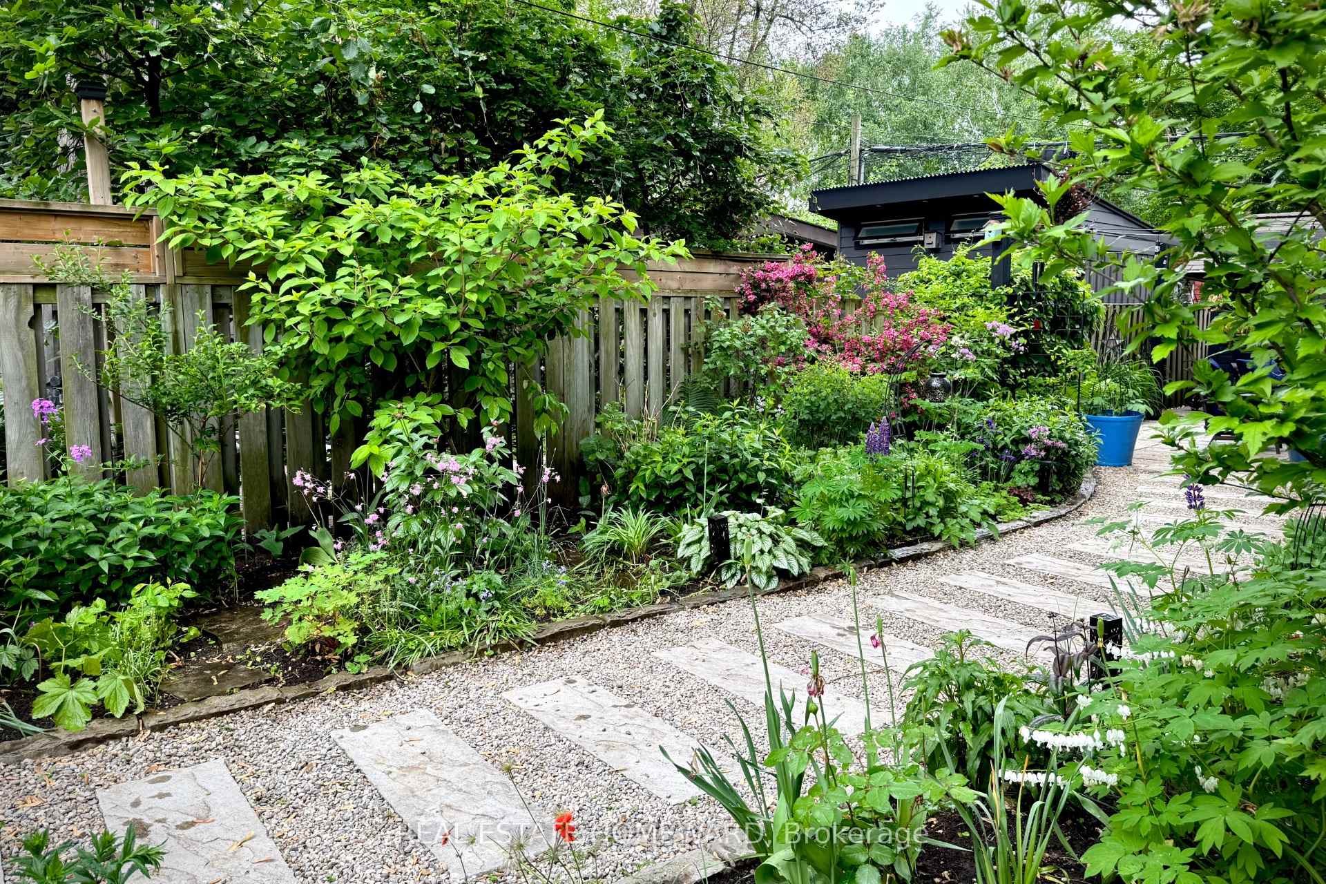 Property photo 40
