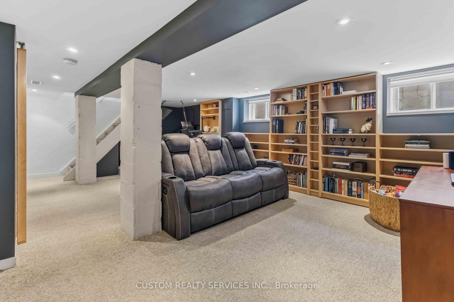 Property photo 25