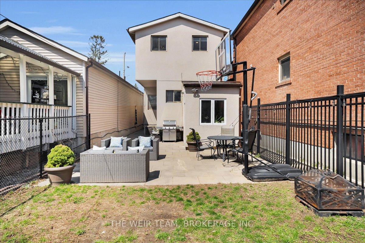 Property photo 16