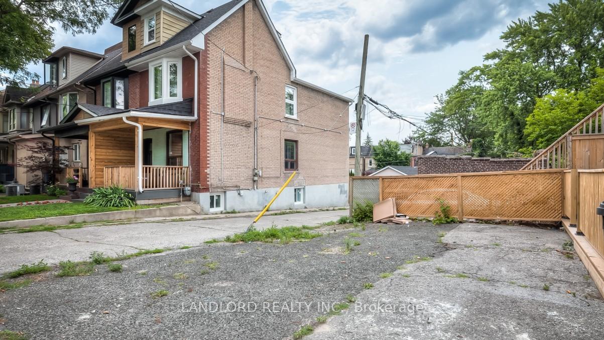 Property photo 41