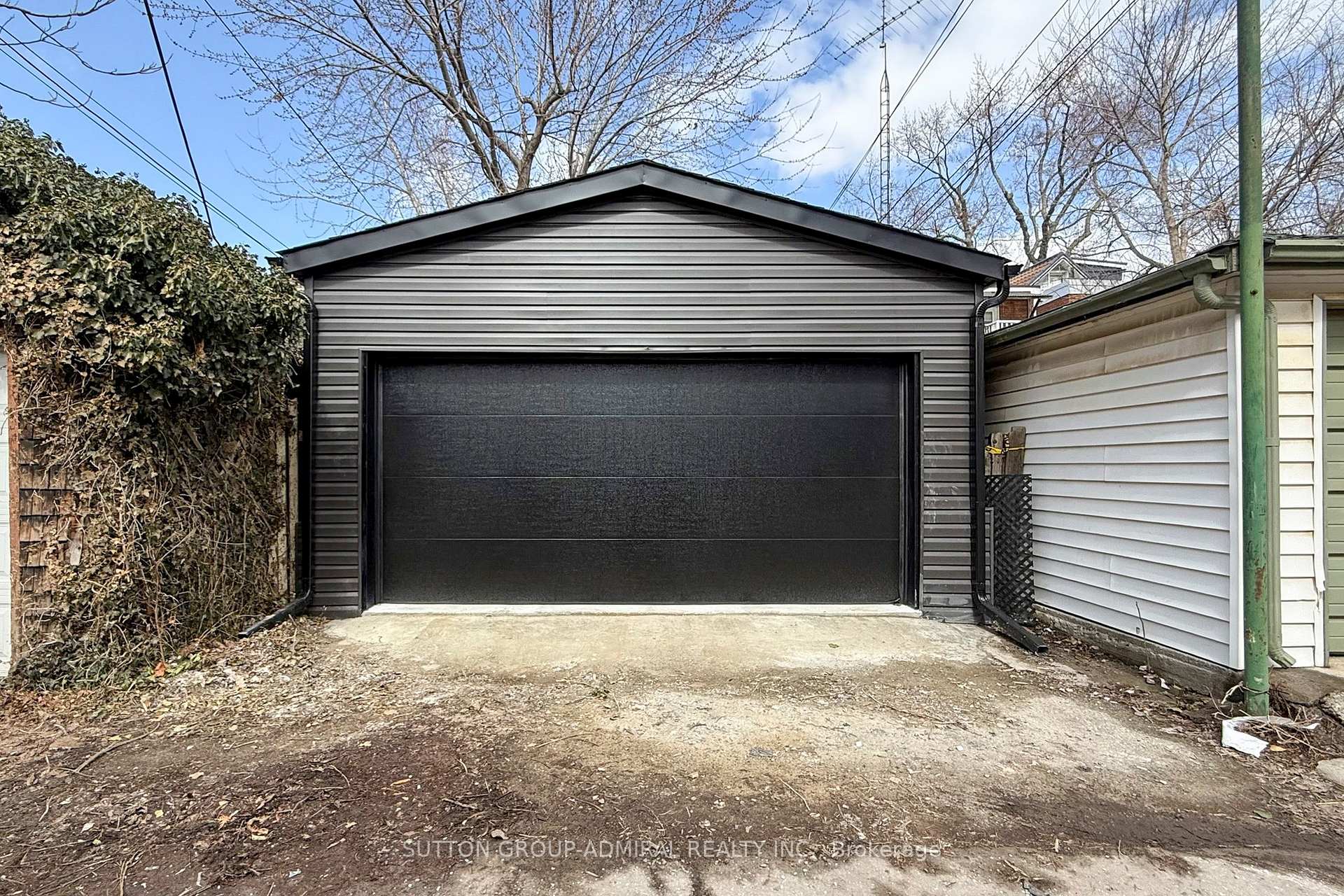 Property photo 43