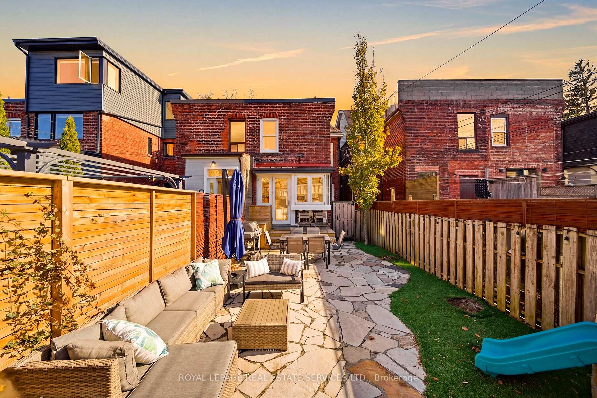 Property photo 33