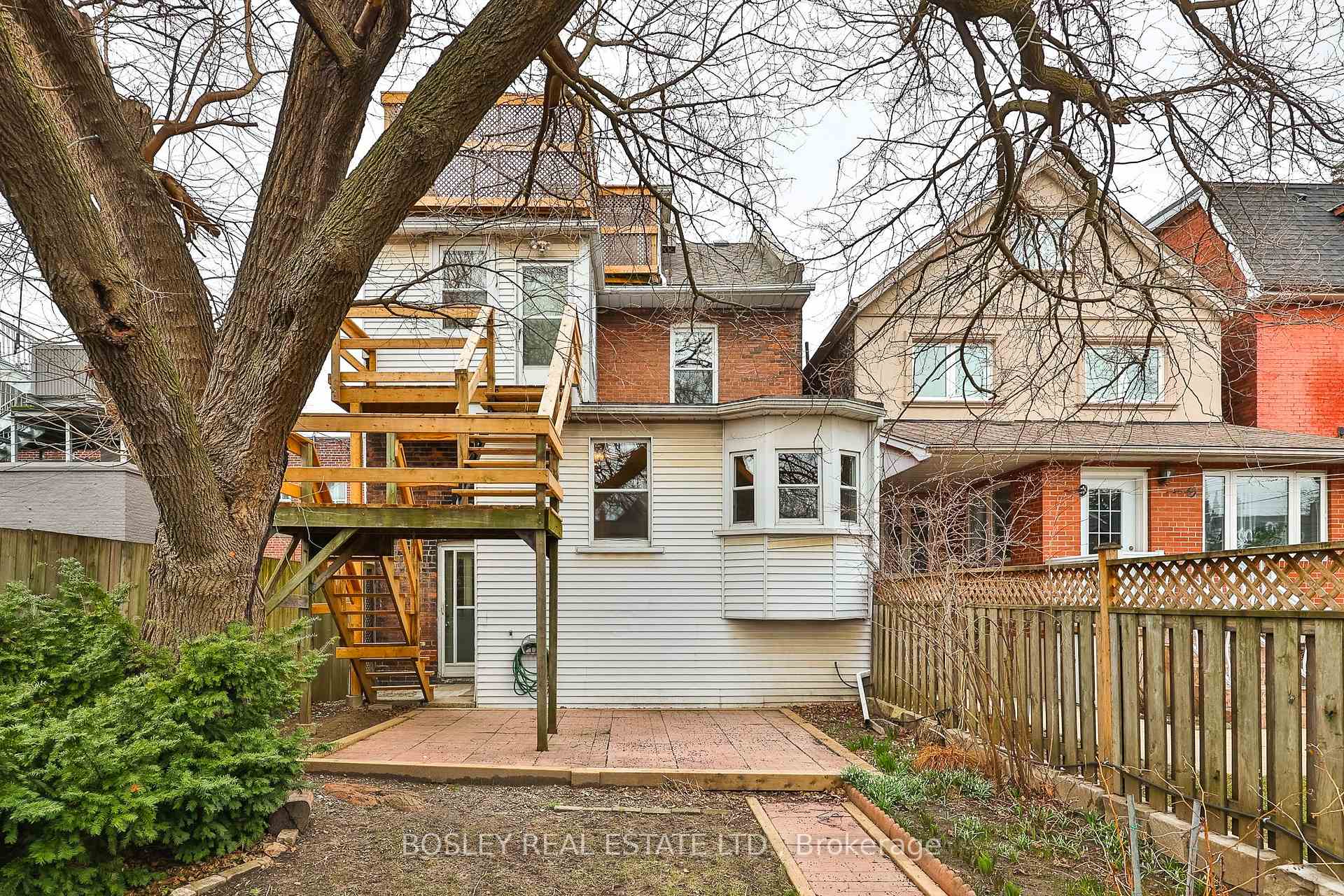 Property photo 32