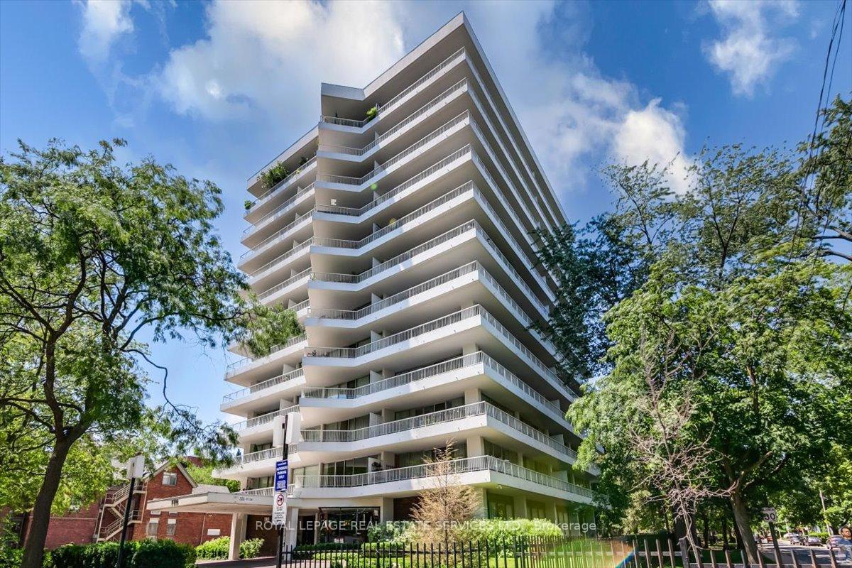 190 St George Street