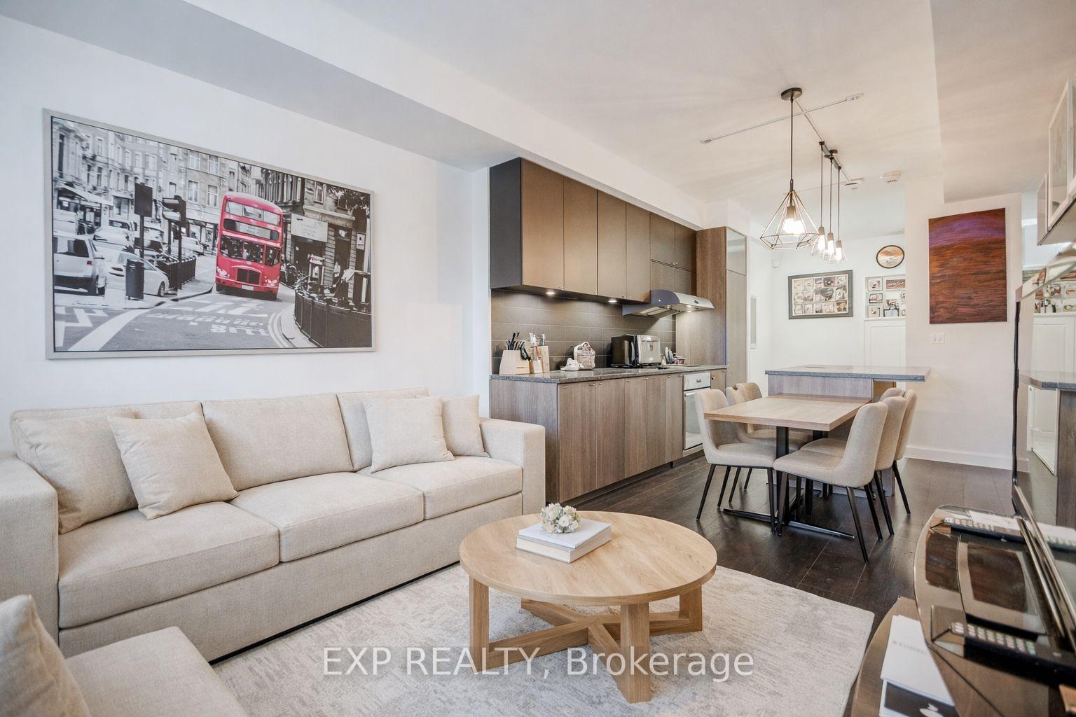 223 St Clair Avenue W