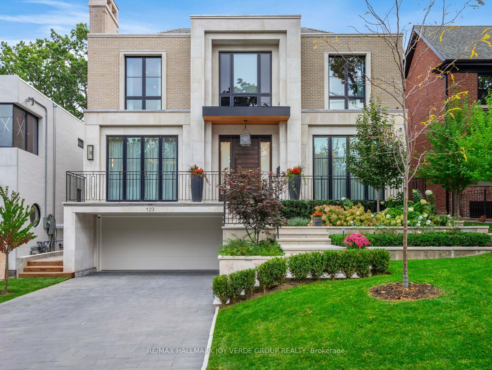 123 Rochester Avenue