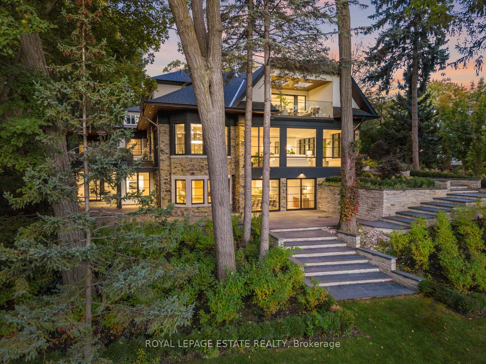 8 Crown Park Road