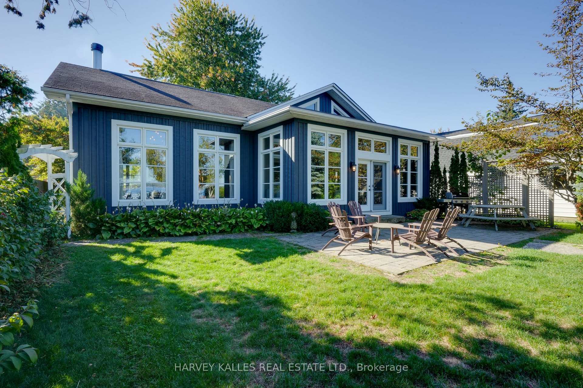 74 Lakeside Drive
