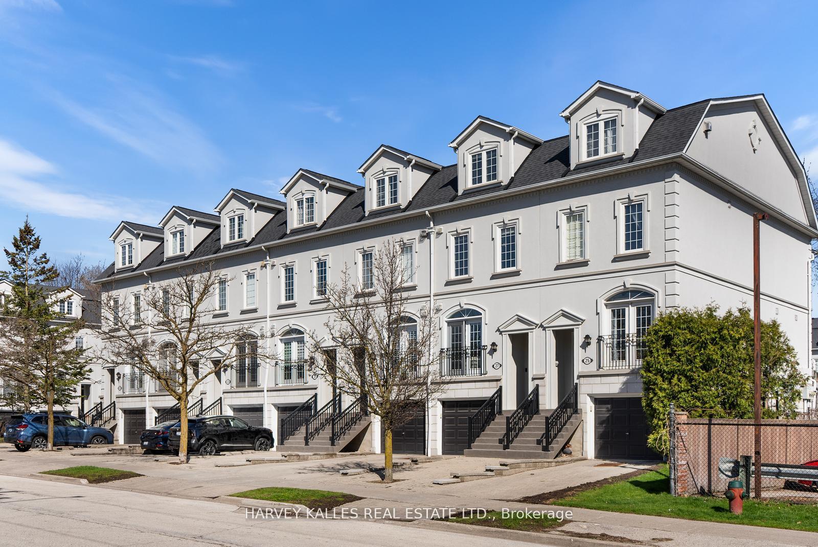 27 Benson Avenue