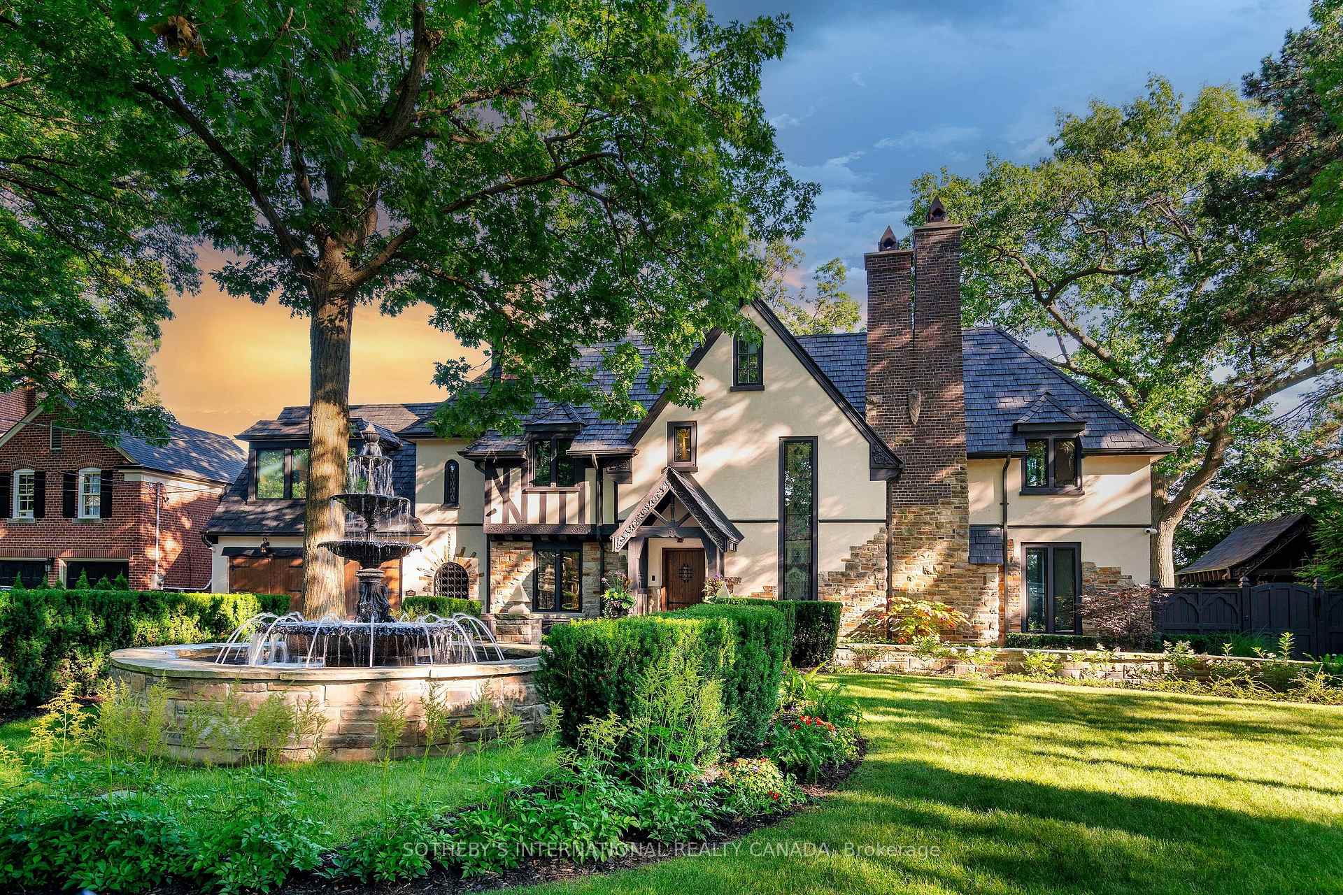 57 Baby Point Crescent