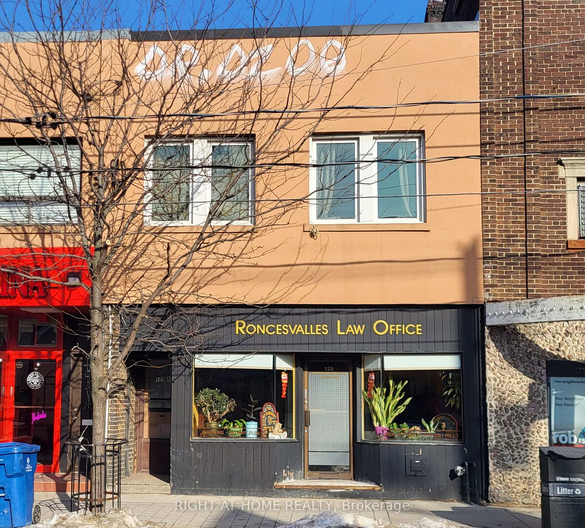 129 Roncesvalles Avenue