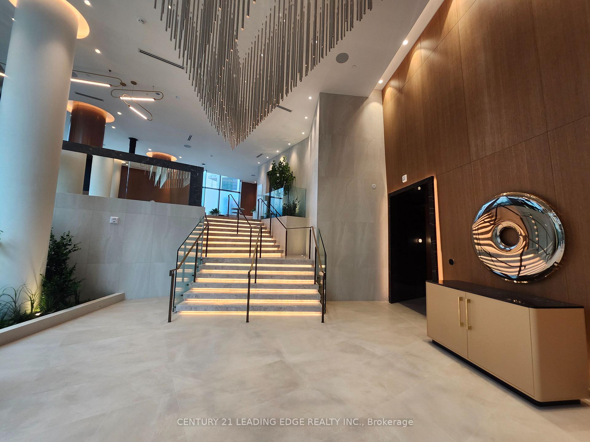 60 Central Park Road Way