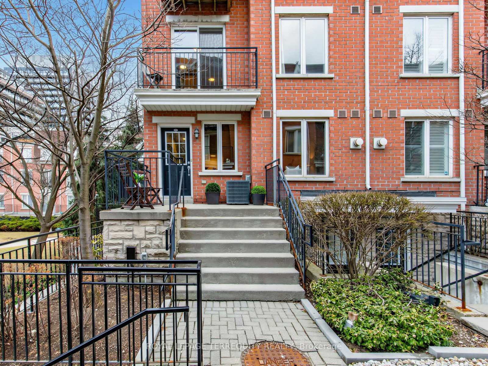 60 Joe Shuster Way