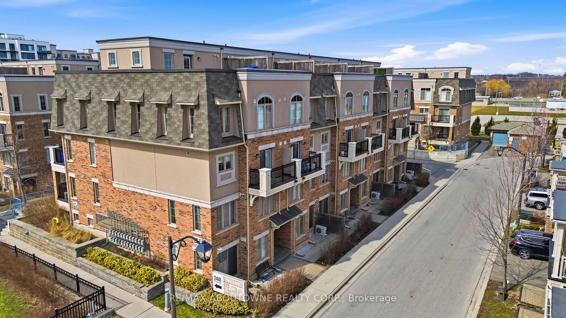 2441 Greenwich Drive